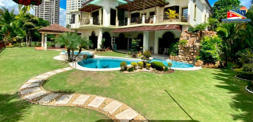 Casa en venta en exclusivo lugar de Panamá