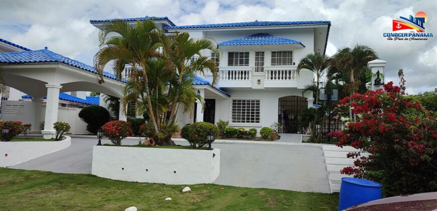 Casa en Alquiler o Venta Playa Blanca