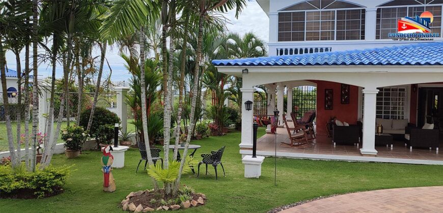 Casa en Alquiler o Venta Playa Blanca